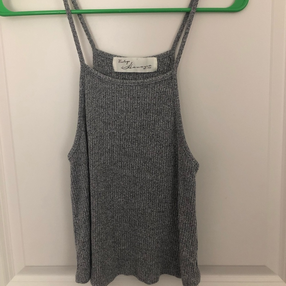 simple grey tank